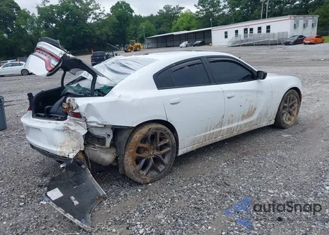 2021 Dodge Charger Sxt Rwd z USA, uszkodzony, nr VIN 2C3CDXBG6MH633192